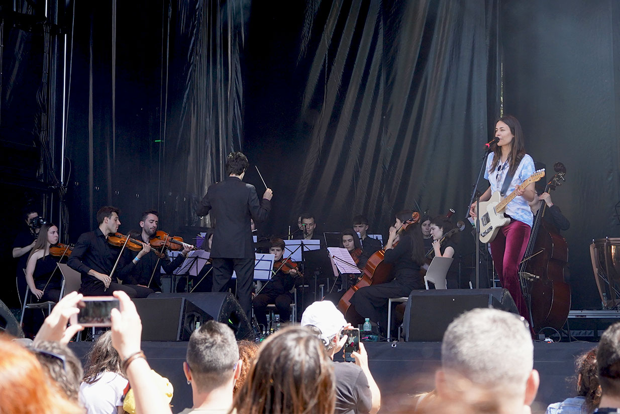 Maika Makovski con la Joven Orquesta Sinfónica de Burgos en el IN Festival 2024